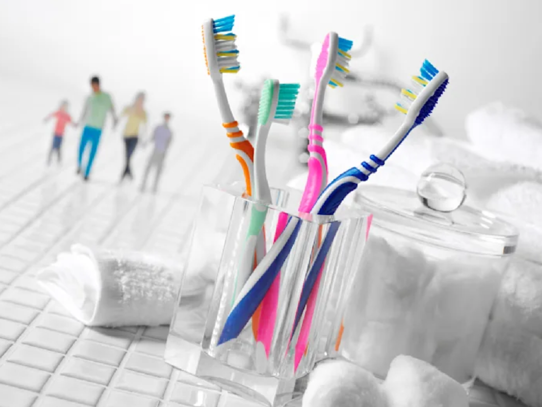 Keep your toothbrushes organized with the best toothbrush holders